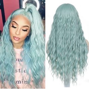 NEW Fuhsi opal green 22” long wavy wig